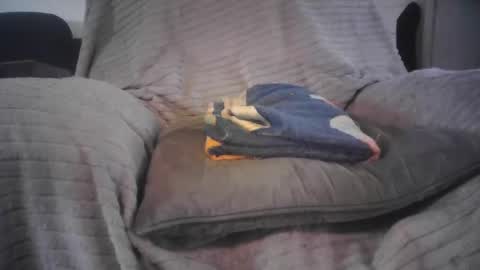 raining down on me online show from 8, 1, 2026