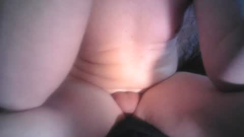 Snapshot of bri20fu chatting on 2, 7, 2026 raining down on me online show from 2, 7, 2026