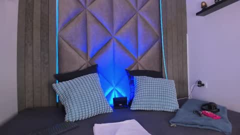 Snapshot of briaconner_ chatting on 23, 9, 2025 B R I A online show from 23, 9, 2025
