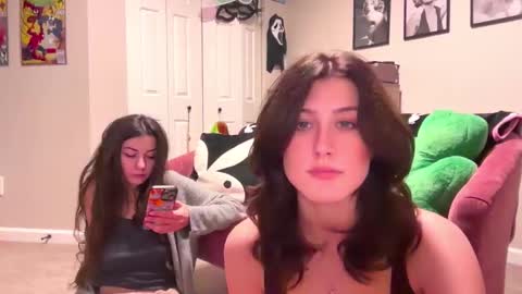 Brianna3 online show from 5, 2, 2025