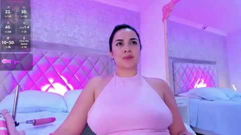 Snapshot of brianaguzman chatting on 28, 1, 2025 online show from 28, 1, 2025