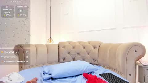 Brianna  online show from 28, 2, 2025