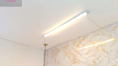 Brianna  online show from 10, 9, 2025