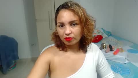 Snapshot of brida_angela29 chatting on 28, 4, 2026 brida_angela29 online show from 28, 4, 2026