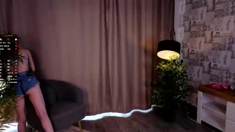 Snapshot of bridgetbottrell chatting on 9, 7, 2026 Hanna online show from 9, 7, 2026
