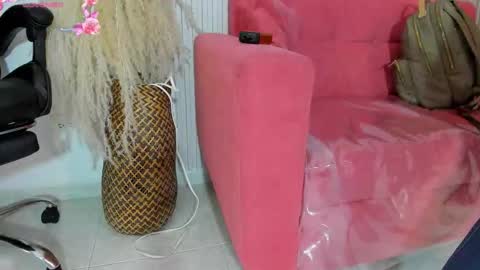    online show from 12, 10, 2025