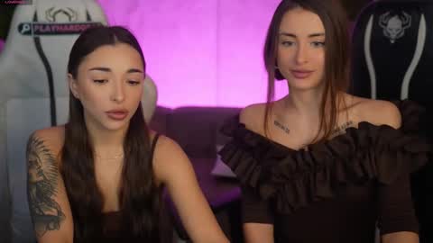 Snapshot of bright_diamonds_054 chatting on 26, 3, 2026 Diamonds Girls online show from 26, 3, 2026