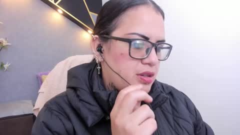 Snapshot of brigittemiller chatting on 17, 4, 2026 BRIGITTE online show from 17, 4, 2026