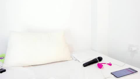 Snapshot of brigittewright chatting on 14, 12, 2025 BrigitteWright online show from 14, 12, 2025