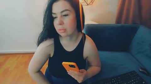 brilliantegirl_ online show from 3, 4, 2026