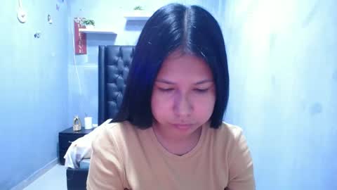 Snapshot of britanyx1 chatting on 11, 5, 2026 britanyx1 online show from 11, 5, 2026