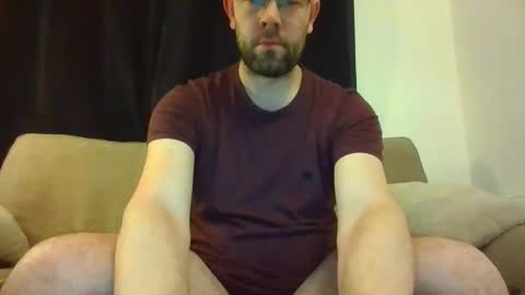 britguy6985 online show from 7, 2, 2026