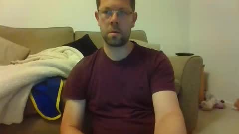 Snapshot of britguy6985 chatting on 10, 6, 2026 britguy6985 online show from 10, 6, 2026