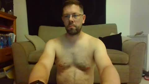 Snapshot of britguy6985 chatting on 1, 8, 2026 britguy6985 online show from 1, 8, 2026