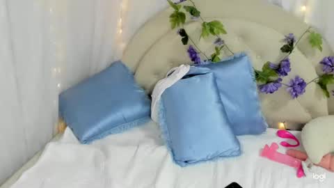 Brithany Rousee online show from 18, 1, 2025