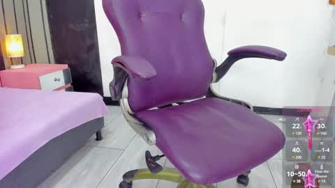 brithanyslim online show from 24, 1, 2025