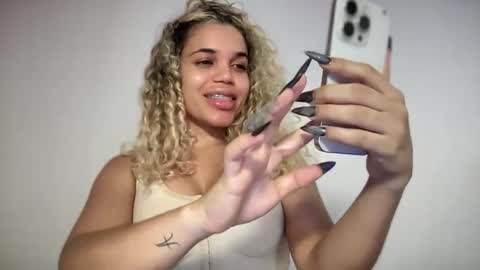 brithneysquirt online show from 3, 12, 2025