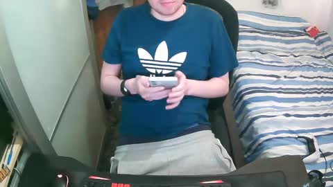 British Tom online show from 17, 11, 2025