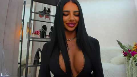 britney_charm online show from 8, 4, 2026