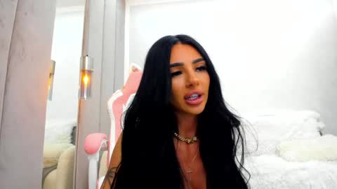 Snapshot of britney_charm chatting on 26, 5, 2026 britney_charm online show from 26, 5, 2026