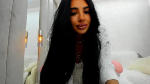 Snapshot of britney_charm chatting on 3, 6, 2026 britney_charm online show from 3, 6, 2026