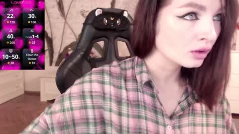 britneybarker online show from 12, 11, 2025