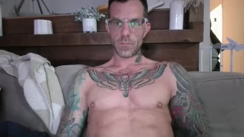 Snapshot of brodyrad chatting on 30, 4, 2026 Brody Rad online show from 30, 4, 2026