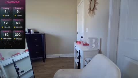 Snapshot of brookebee27 chatting on 31, 12, 2024 brookebee online show from 31, 12, 2024