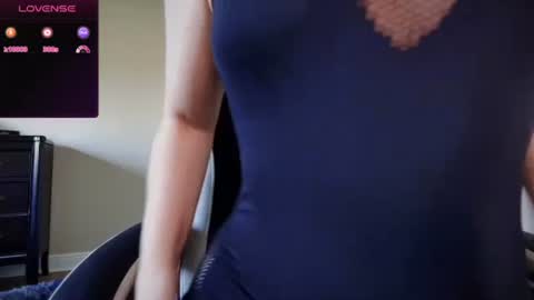 Snapshot of brookebee27 chatting on 25, 2, 2025 brookebee online show from 25, 2, 2025