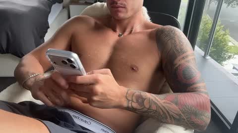 BrooklynTay online show from 3, 2, 2026