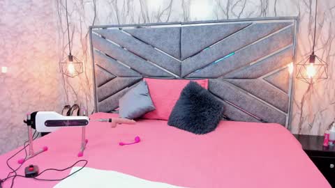 Snapshot of brownie_delicious chatting on 12, 12, 2024 Sara online show from 12, 12, 2024