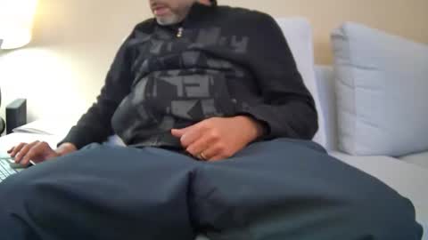 Snapshot of brownmoose7628 chatting on 2, 4, 2026 brownmoose7628 online show from 2, 4, 2026