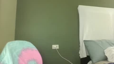 EtherealLilac online show from 12, 4, 2026