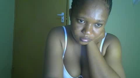 Snapshot of browny_kinky chatting on 5, 6, 2026 pitch online show from 5, 6, 2026