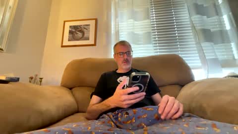 Bruce online show from 27, 1, 2025