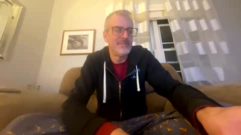 Bruce online show from 4, 2, 2025