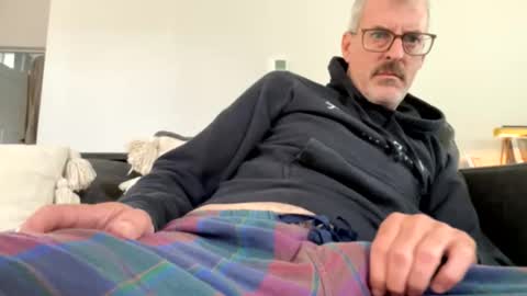 Bruce online show from 29, 9, 2025