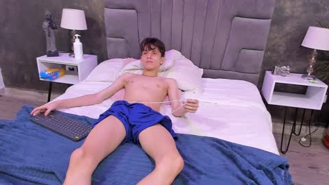 Bruce Hans online show from 4, 2, 2025