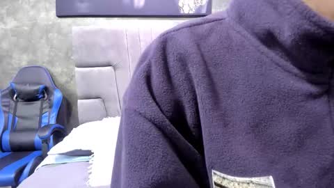 Bruce Hans online show from 18, 9, 2025