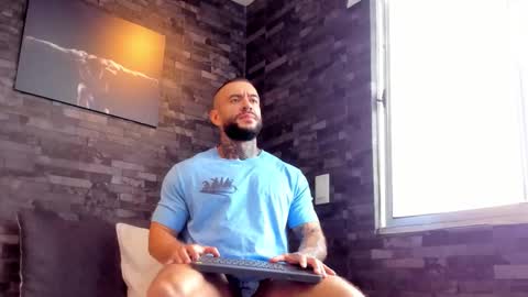 brucedallas online show from 22, 9, 2025