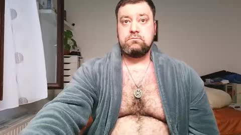 Bruce online show from 9, 9, 2025