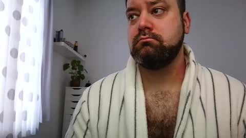 Bruce online show from 8, 11, 2025