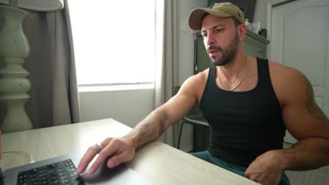 onlyfans BRUCESTRYKER online show from 18, 1, 2026