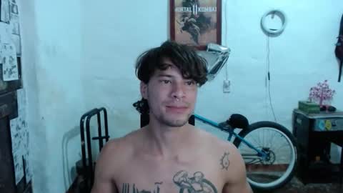 brucewayne1_ online show from 6, 10, 2025