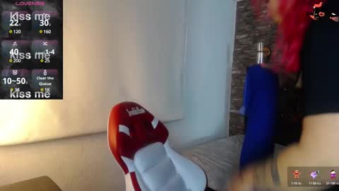 Bruja SCarlata online show from 13, 2, 2025