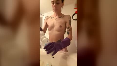 Snapshot of brujaxgrey chatting on 6, 7, 2026 Brujaxgrey online show from 6, 7, 2026