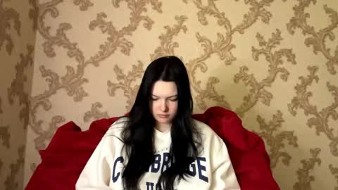 Snapshot of brunaceasor chatting on 1, 6, 2026 Luna online show from 1, 6, 2026