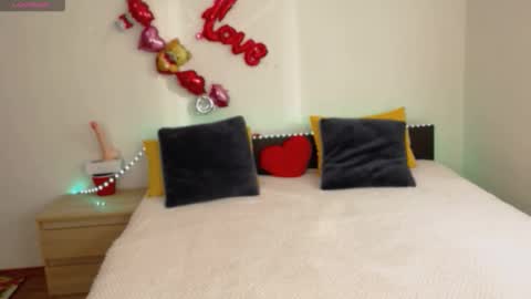 Ellis online show from 12, 9, 2025