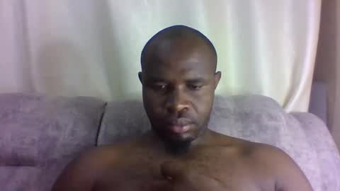 brucedarling online show from 10, 4, 2026