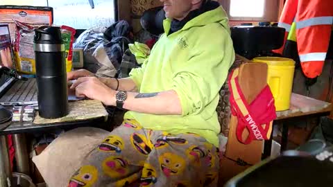 Steve... aka SkinnieDippin aka TimberTramp online show from 12, 1, 2025